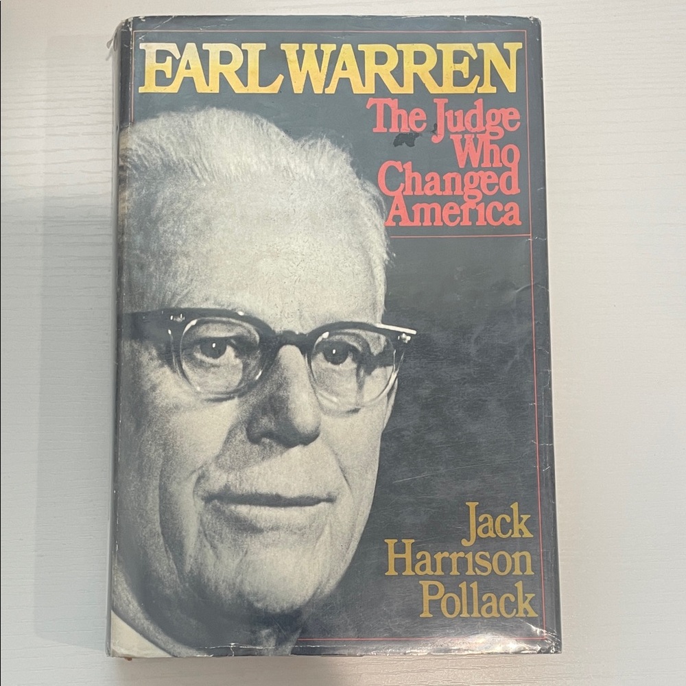 Earl Warren: The Judge Who Changed America - Biography Hardcover